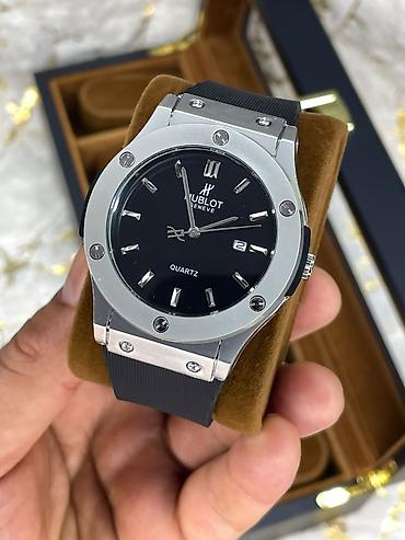 3d saat: Hublot tərzində kişi qol saatı - Korpus: paslanmayan poladdan, ön — 1