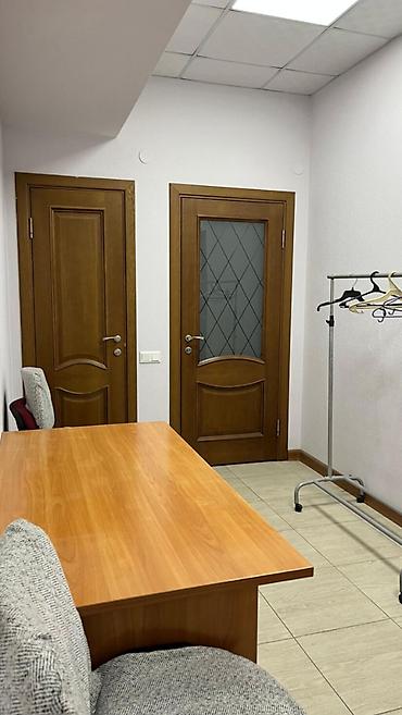 Продажа коммерческой недвижимости: Продажа офисов 87 м², С ремонтом, Многоэтажное здание, 1 этаж — 2