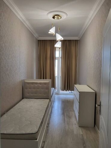 Uzunmüddətli kirayə mənzillər: Sumqayıt Bağça şəhər kompleksində, 11 mərtəbəli binanın 3 mərtəbəsində — 8