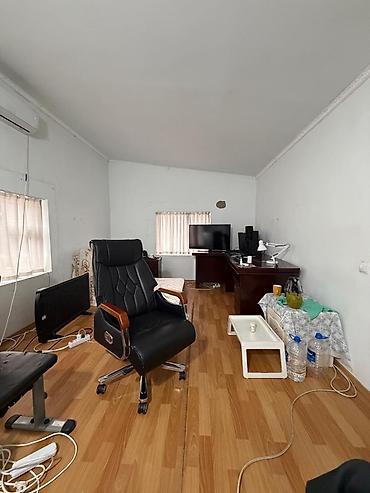 Продажа коттеджей и домов: 🏡 Продаётся участок с домом в жилмассиве Кок-Жар 📐 Участок — 2.7 — 17