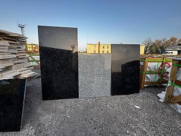 Фасадные гранитные плитки: Ангола блек Сары таш Гранит Мрамор Тан браун Онекис лабрадорит — 14