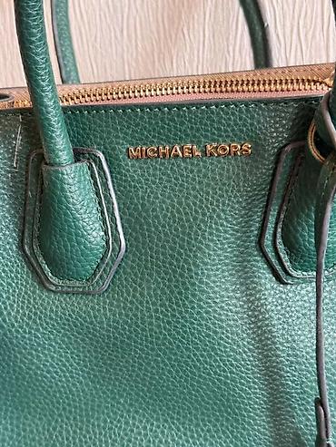 Çantalar: Michael Kors original 
Dəri alinib 300+ satilir 40 — 2