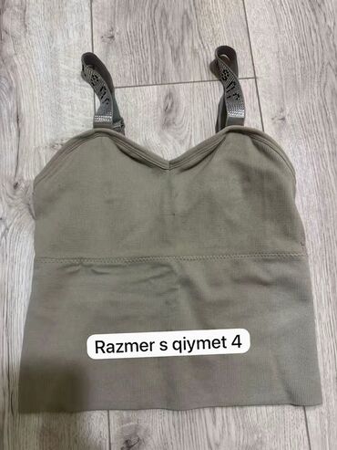 Pencəklər: Qadın geyimləri – müxtəlif modellər - Qara qısa bleizer: klassik — 49