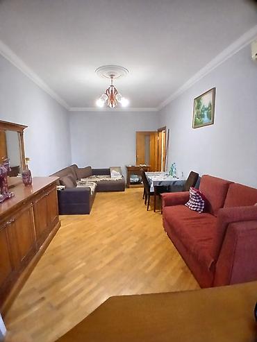 Kirayə mənzillər: 4 mik Z.Eliyeva klinikasina yaxin Ecemi Nesimi metrolari yaxinligi — 2