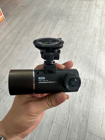 Avtomobil üçün siqnalizasiya: Iwlek veziyyetde videoregstratir 
360 kamera