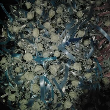 Svadbena oprema: Cvetna traka za kosu sa velom, idealna za posebne prilike. Traka je — 41