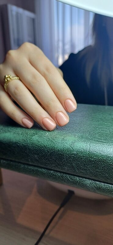 Manikür, pedikür: Manikür, Korreksiya, Salonda — 16