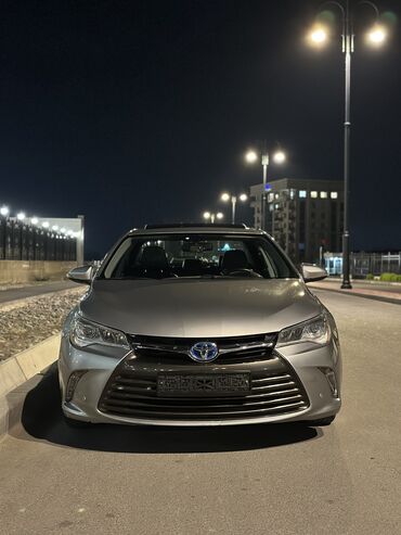 toyta camry: Toyota Camry: 2016 г., 2.5 л, Вариатор, Гибрид, Седан