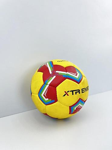 ay topu: №: 8692 Məhsulun adı: Handbol topu Xtreme, sarı/qırmızı, ölçü 3 Brend — 1