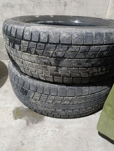 диски 570: Шины 225 / 65 / R 17, Зима, Б/у, Пара, Легковые, Япония, Bridgestone