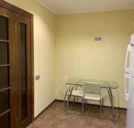 1 ci mikrorayon kiraye evler: Nərimanov Metrosu Yaxınlığında Yerləşən Mənzil Kirayə Verilir Qaz Su