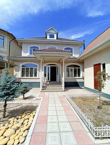 кызыл аскер дом продажа: 220 м², 5 комнат, Свежий ремонт Кухонная мебель
