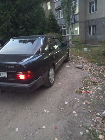 Mercedes-Benz: Mercedes-Benz W124: 1991 г., Седан — 8