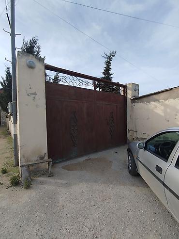 şüvəlan: Şüvəlan qəs. 3 otaqlı, 100 kv. m, Orta təmir — 1