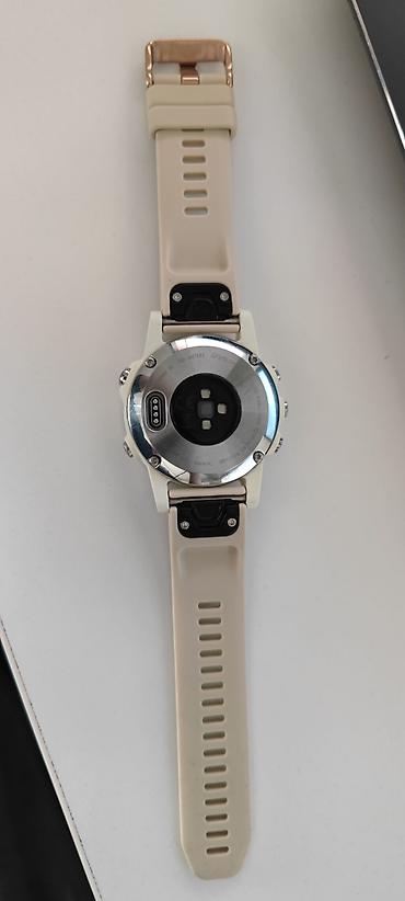Garmin: Garmin Fenix 5S, бежевый ремешок Спортивные GPS‑часы для бега, вело — 5