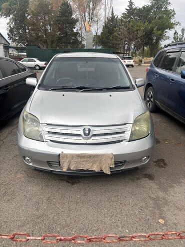 авто в рассрочку без банка без первоначального взноса в бишкеке: Toyota ist: 2003 г., 1.5 л, Автоматтык, Бензин, Хетчбек