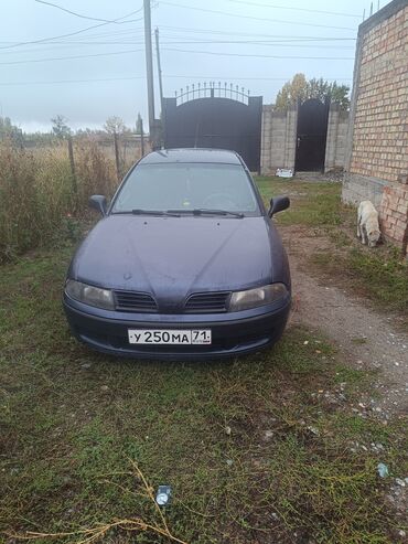 автомобиль жук: Mitsubishi Carisma: 2002 г., 1.6 л, Механика, Бензин, Седан