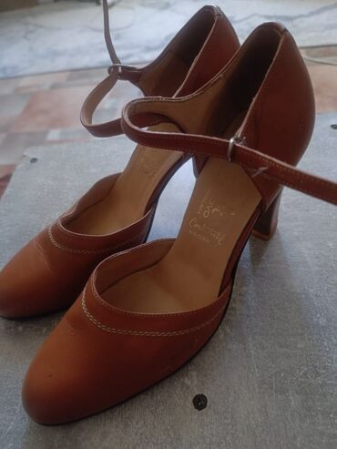 коричневые туфли: Туфли цвет - Коричневый