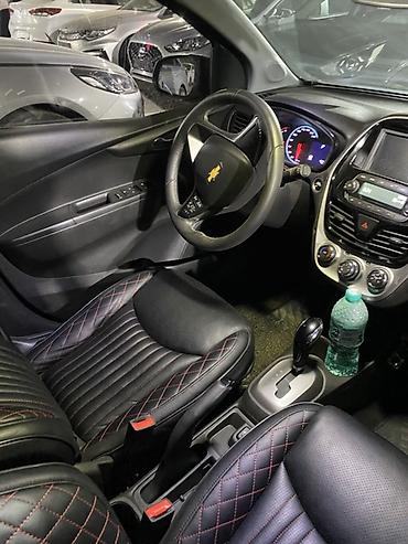 водительское сиденье спринтер: Chevrolet Spark: 2017 г., 1 л, Автомат, Бензин, Хэтчбэк — 5