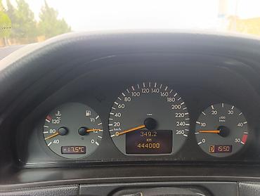 opel astra 1994: Mercedes-Benz 270: 2.7 l | 2001 il Sedan — 2