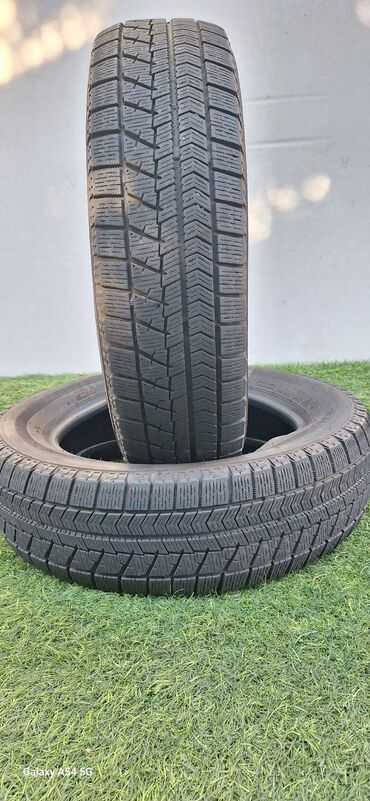 шына на трактор: Шиналар 155 / 55 / R 13, Кыш, Колдонулган, Жуп, Жеңил унаалар, Жапония, Bridgestone