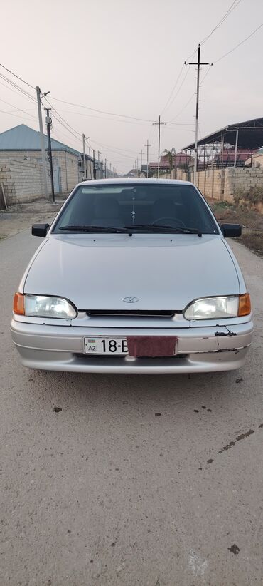 VAZ (LADA): Avtomobil: Lada Samara (VAZ 2114/2115 seriyası – ön görünüş və loqo — 9