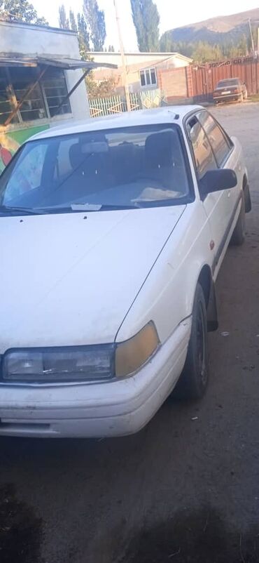 Mazda: Mazda 626: 1990 г., Механика, Седан