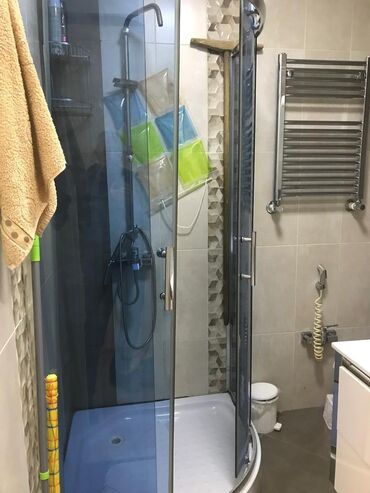 Duş kabinaları, arakəsmələr: Duş kabin (hazır sökülmüş vəziyyətdə)
100 manat