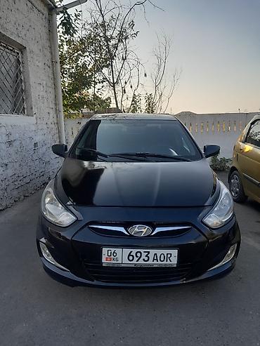 волсваген б 5: Hyundai Accent: 2013 г., 1.6 л, Кол менен иштөөчү, Бензин, Седан — 2