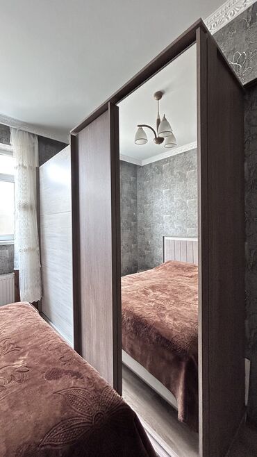 Yataq otağı dəstləri: İkinəfərlik çarpayı, Dolab, Termo, 2 tumba, İşlənmiş — 9