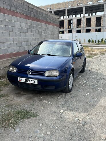 Volkswagen: Volkswagen Golf: 2001 г., 1.6 л, Механика, Бензин, Хэтчбэк