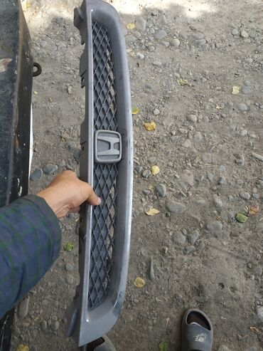 Другие услуги: Бампер От Тайота Альфард передний задний есть Сломанный место — 28