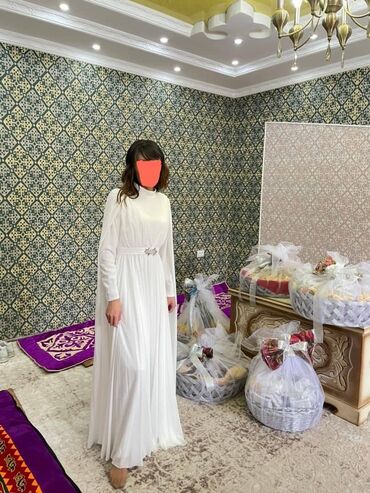 платье индийский: Вечернее платье, Длинная модель, Шифон, С рукавами, M (EU 38)