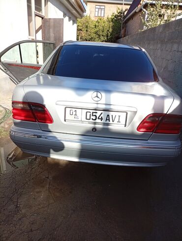 Mercedes-Benz: Mercedes-Benz E-Class: 2001 г., 2 л, Автомат, Бензин, Седан — 8