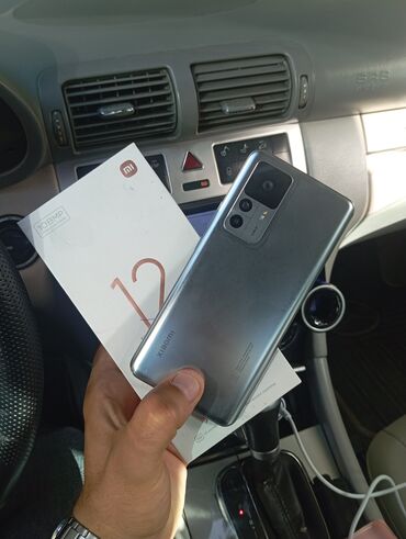 Xiaomi: Xiaomi 12T, 256 GB, rəng - Boz, 
 İki sim kartlı