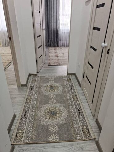 баят рынок квартира: 1 комната, 30 м², 1 этаж