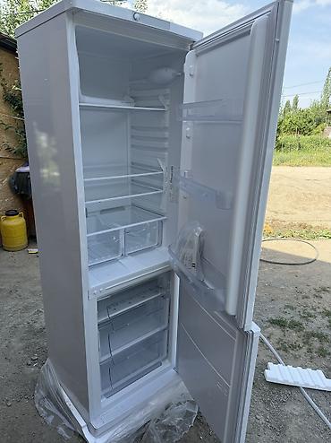 indesit: Холодильник Indesit, Новый, Двухкамерный, De frost (капельный), 60 * 185 * 60 — 2