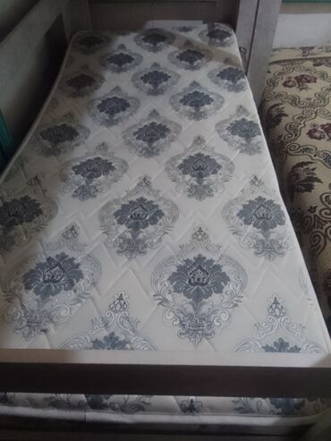 Двухъярусные детские кровати: Двухъярусная детская кровать, Б/у, ЛДСП, цвет - Бежевый — 2