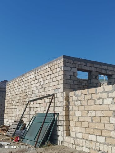 Həyət evləri və villaların satışı: 3 otaqlı, 80 kv. m, Kredit var, Təmirsiz — 1