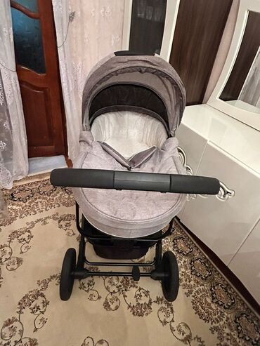 Modullu arabalar: Uşaq arabası – qatlanan, yığcam və möhkəm konstruksiyalı. - Rəng — 15