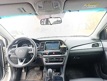 Hyundai: Hyundai Sonata: 2021 г., 2 л, Автомат, Газ, Седан — 9
