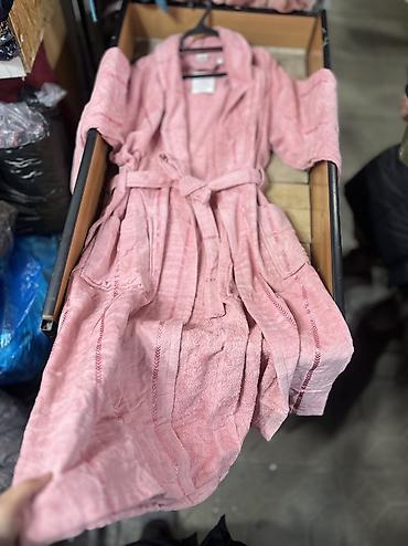 Халаты: Банные теплые халаты для всех Широкий ассортимент рынок Орто-Сай — 1