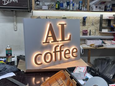 Изготовление рекламных конструкций: | Вывески, Лайтбоксы, Таблички, | Монтаж, Демонтаж, Разработка дизайна — 18