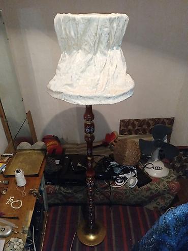 ofis şəkilləri: Dekorativ döşəmə lampası (torşer) satılır. Klassik üslubda — 1