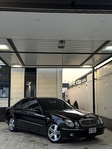 Mercedes-Benz E-Class: 2004 г., 3.2 л, Автомат, Бензин, Седан