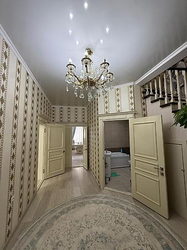 Долгосрочная аренда домов: 180 м², 5 комнат — 3