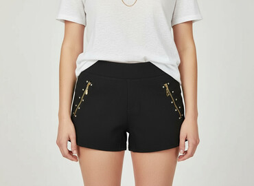 kurtki skorzane spodenki: Shorts for women, size S