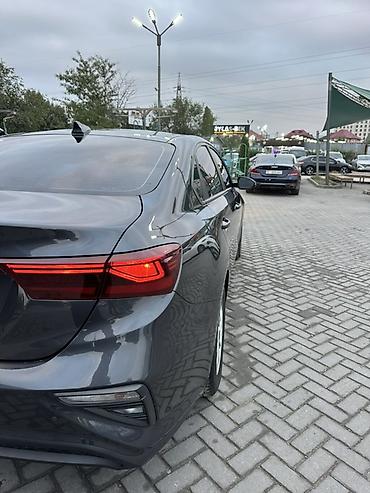 Продажа авто: Kia K3: 2020 г., 1.6 л, Вариатор, Бензин, Седан — 3