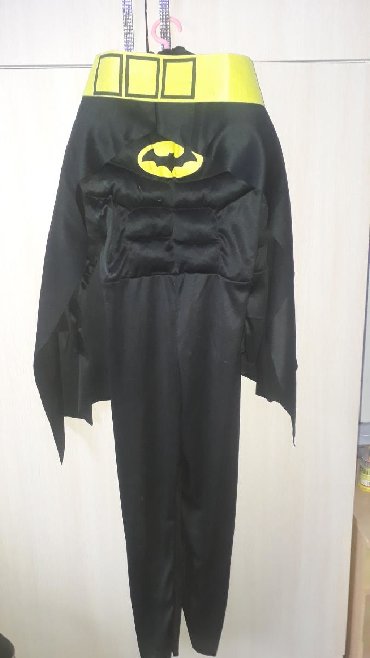костюмы для ролевых игр: Костюм бэтмэна на 10 лет. Отличное состояние, одевали один раз