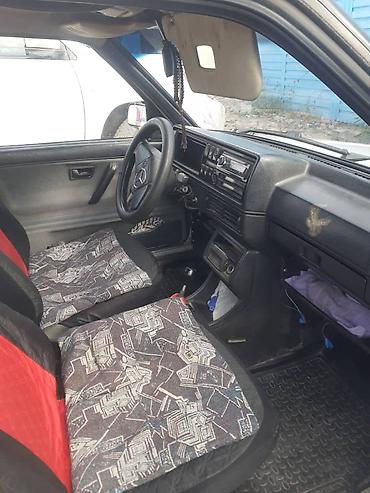 mk 1: Volkswagen Golf: 1990 г., 1.8 л, Механика, Бензин, Седан — 5